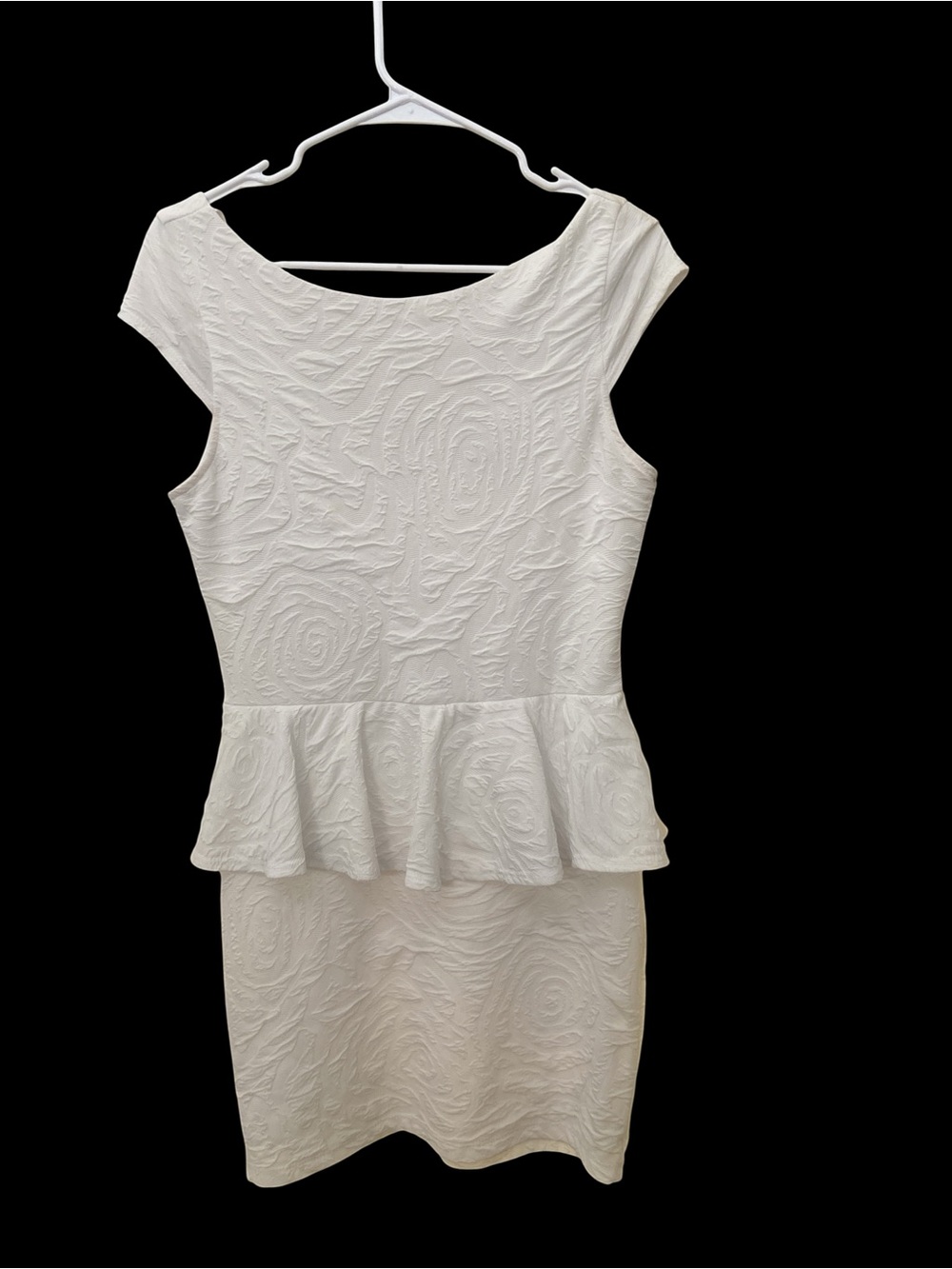 Arden B White Textured Peplum Dress with Cap Sleeves